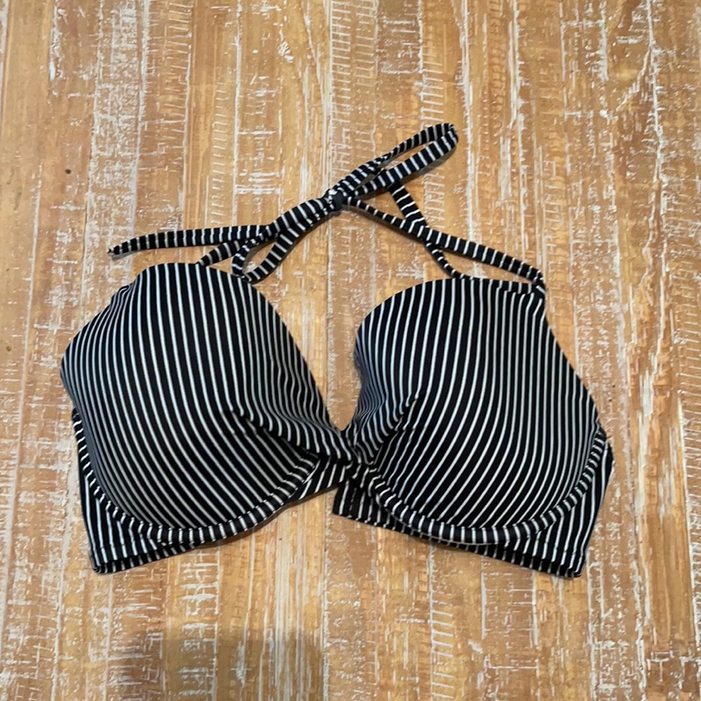 Striped underwire bikini top